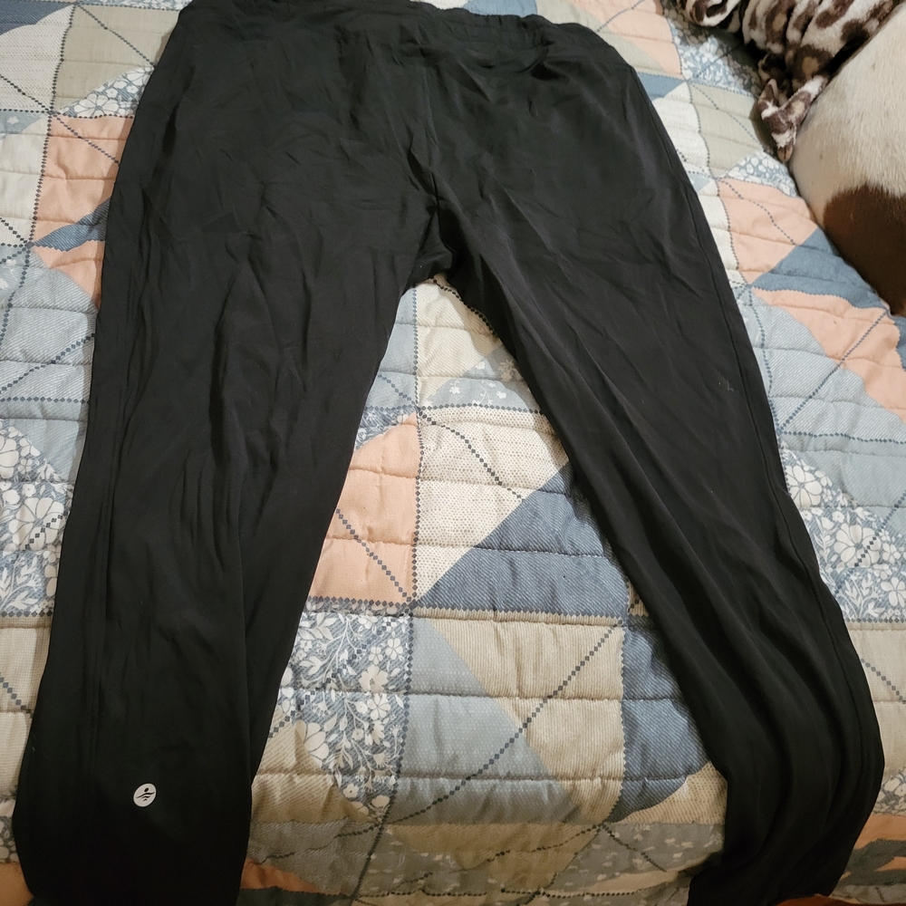 Halara Black joggers